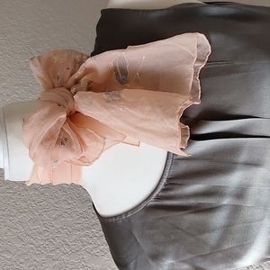 🌺3/$25🌺 Peach Vintage scarf